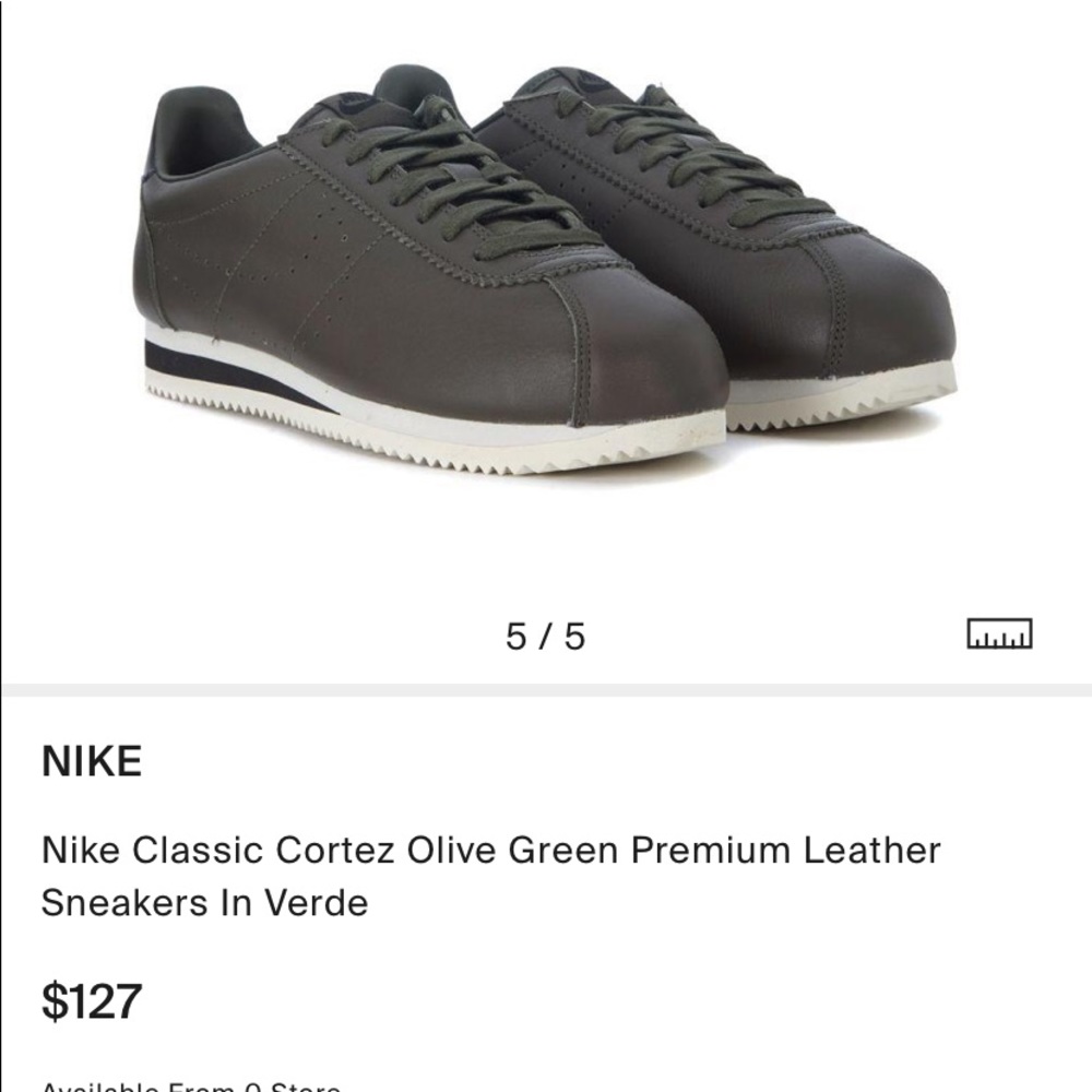Nike classic sneakers